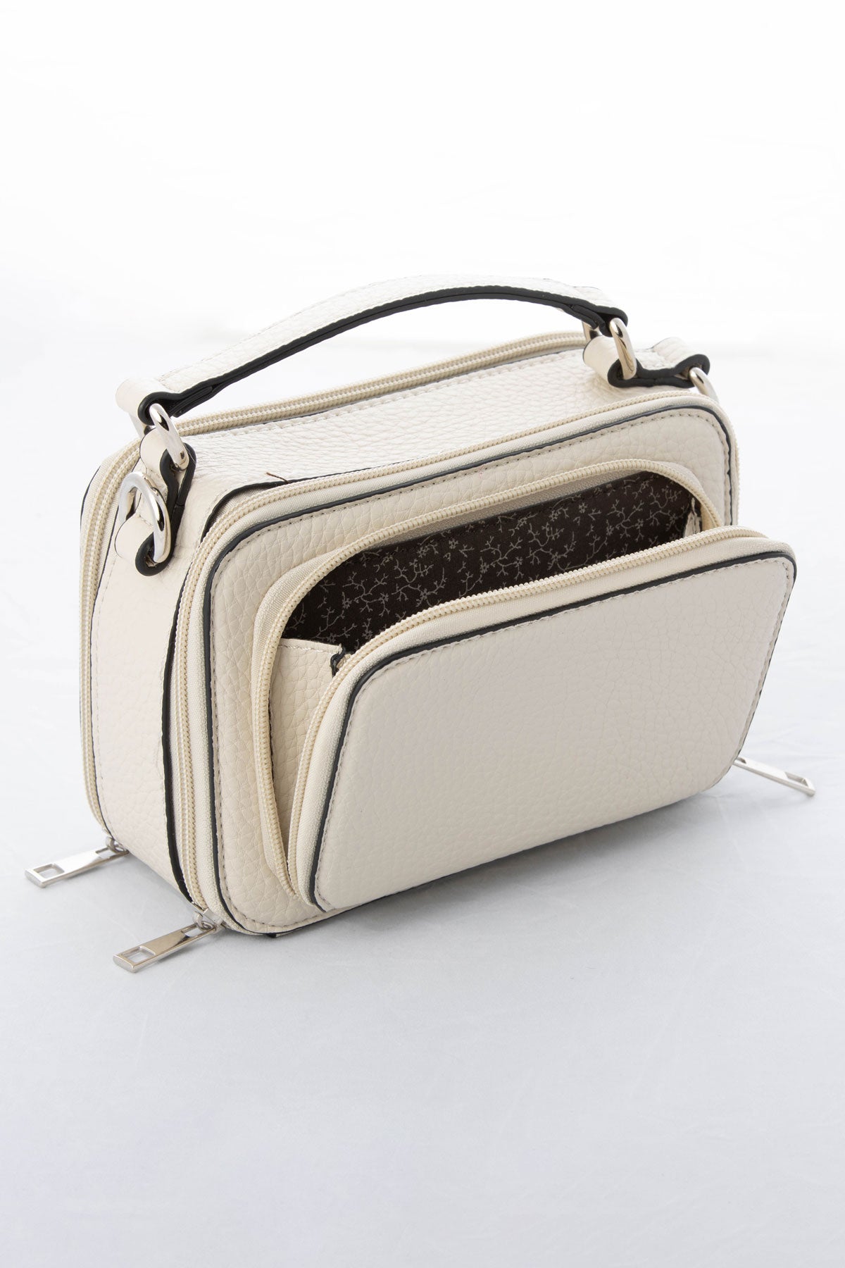 Kelsey Crossbody Bag in Winter White