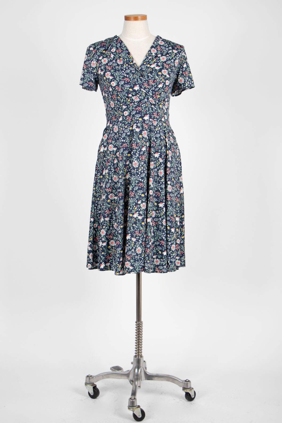 Peggy Dress - Flower Patch – karina dresses